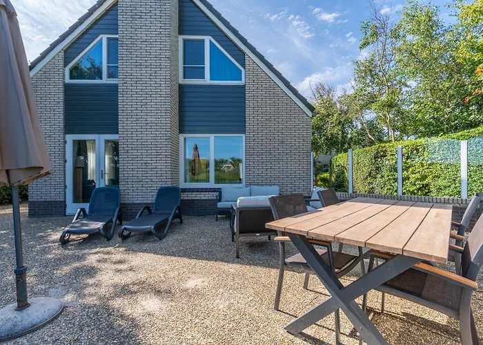 Villapark Kamperfoelie 55 בית נופש